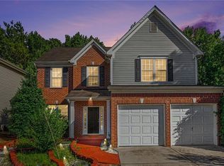 375 Clairidge Ln, Lawrenceville, GA 30046