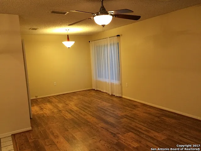 8558 Marathon Dr — Photo 6