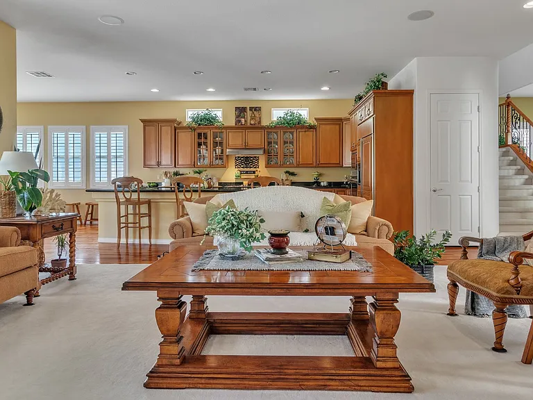 1455 Foothills Village Dr — Photo 17