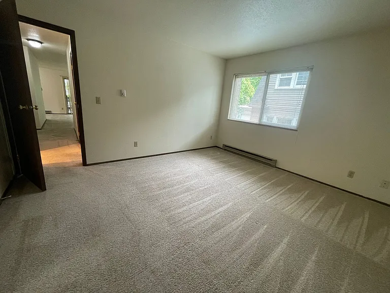 Tamarac Apartments — Photo 30