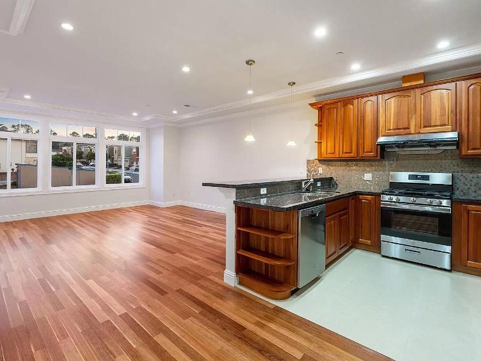 1st image of 380 92nd St #380