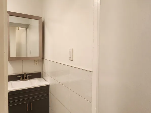 765 Coney Island Avenue image 3 of 33