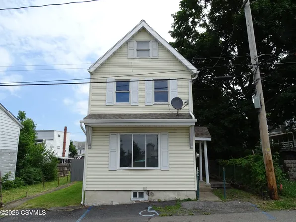 331 S Plum St, Mount Carmel, PA 17851
