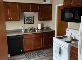 101-8204 W North Ave #2, Milwaukee, WI 53213