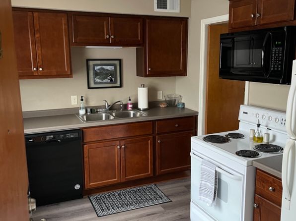 101-8204 W North Ave #2