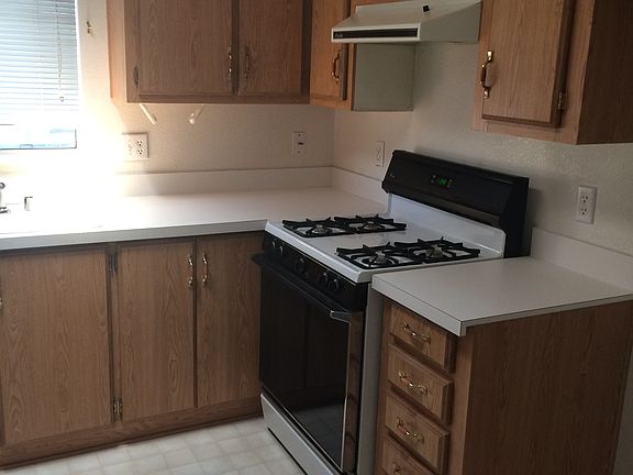3rd image of 1901 E Yosemite Ave Spc 107