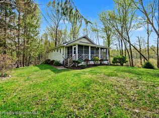 147 3rd St, Gouldsboro, PA 18424