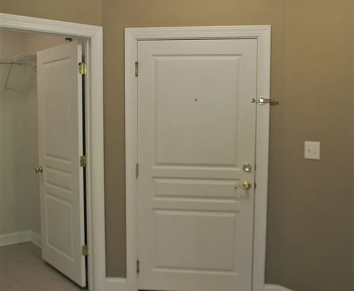 1621 Providence Glen Dr — Photo 11
