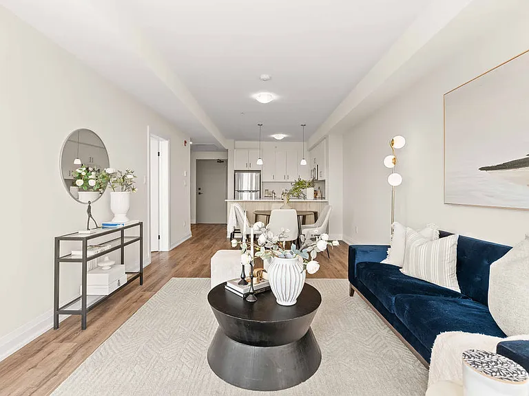 865 Kleinburg Dr #212 — Photo 4