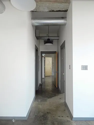 200 W Jackson Ave Photo 1