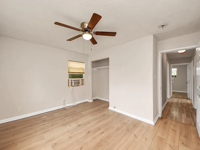 10506 Sierra Dr — Photo 19