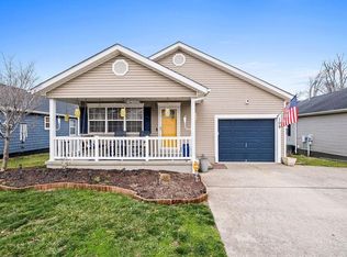 109 Palm Dr, Huntington, WV 25705