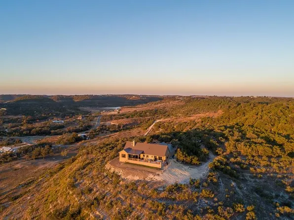 292 Gazelle Cv, Blanco, TX 78606