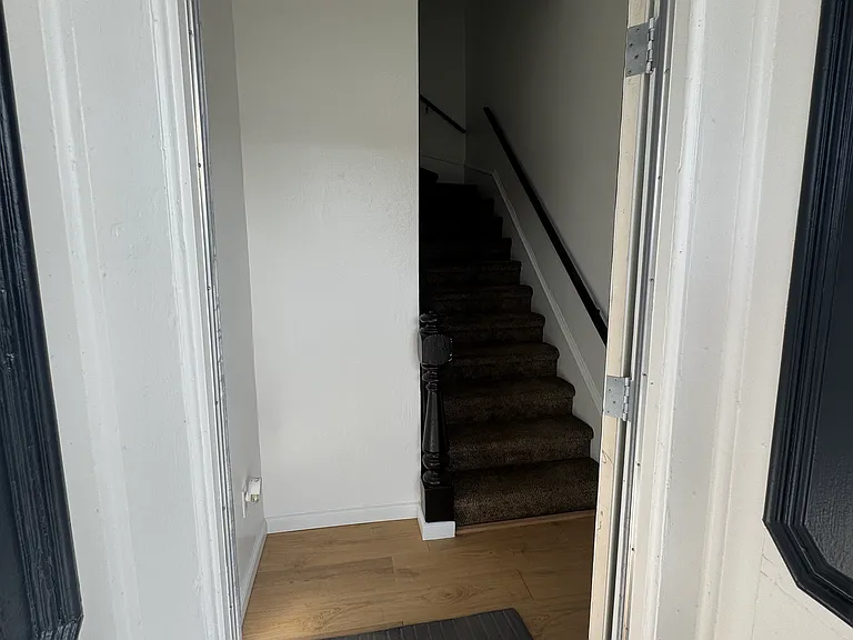 Unit B entrance