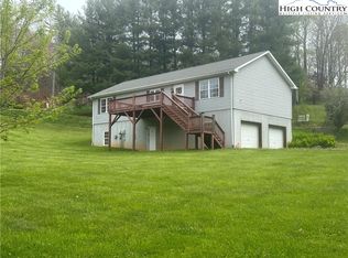 319 Slabtown Rd, Zionville, NC 28698