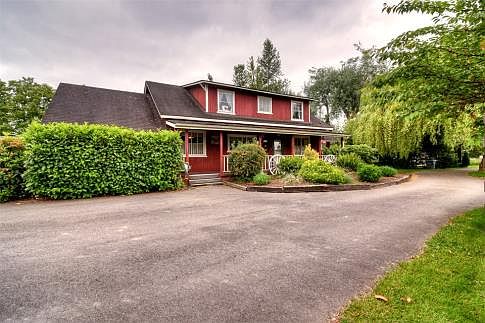 3rd image of 10613 To 10615 40th Ave E