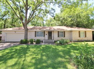 316 Willow Wood Ln, Desoto, TX 75115