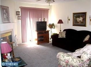 34 Manchester Way, Burlington, NJ 08016