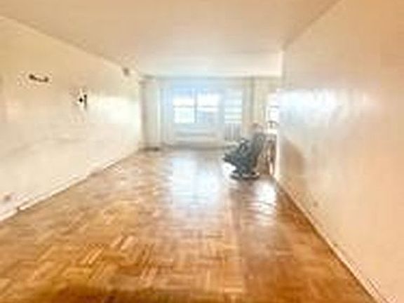 5th image of 3530 Henry Hudson Pkwy APT 4A