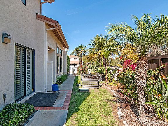 5th image of 11297 Silver Buckle Way