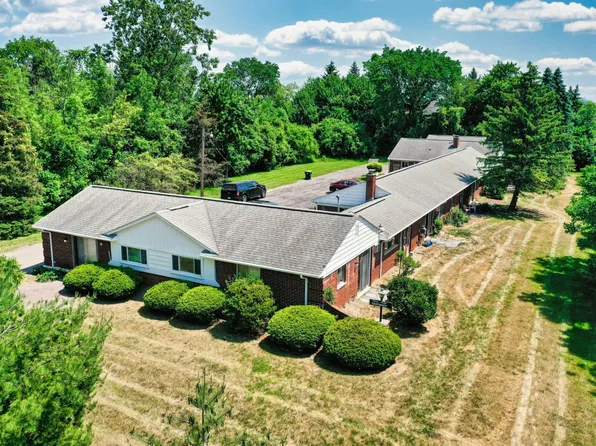 22000 Beck Rd, Northville, MI