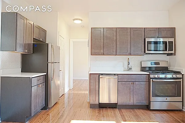 Rented by Compass | media 7