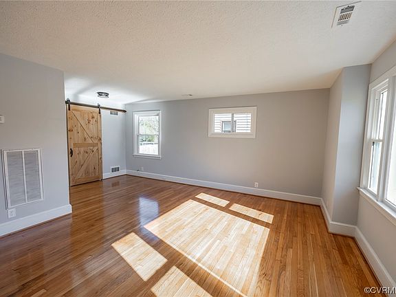 4th image of 230 W Juniper Ave