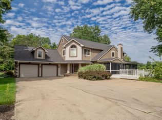 2341 Cathedral Ln, Battle Creek, MI 49014