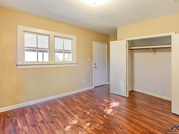 5th image of 123 Montana St