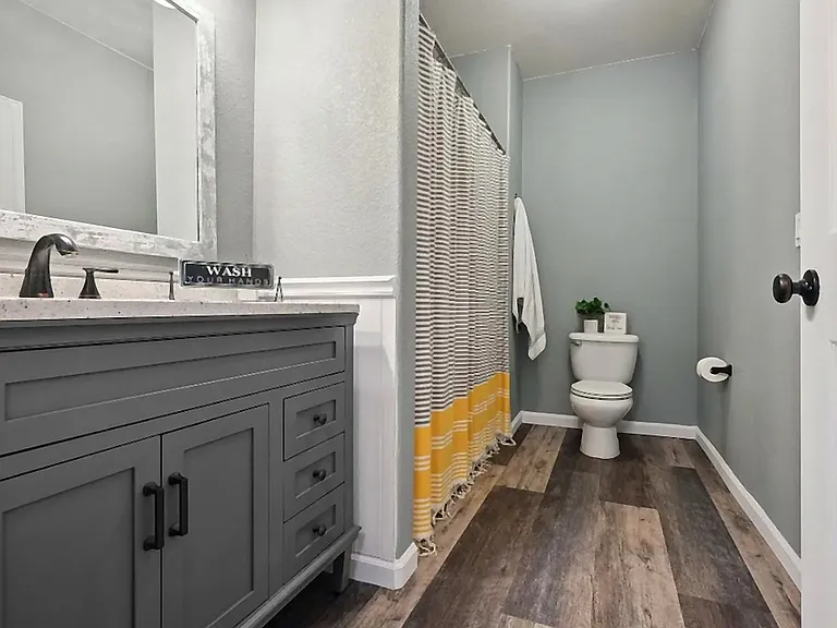5255 Memphis St #207 — Photo 17