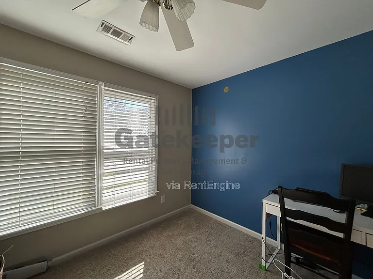 115 Hidden Lake Dr — Photo 26
