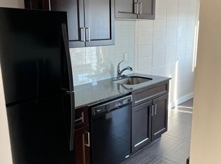 10337 122nd St NW, Edmonton, AB T5N 1M1