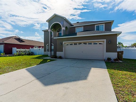 3rd image of 357 Corsica Ct