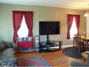 5th image of 1612 Primrose Ave