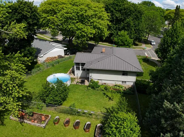 1422 Ellen Ave, Madison, WI 53716