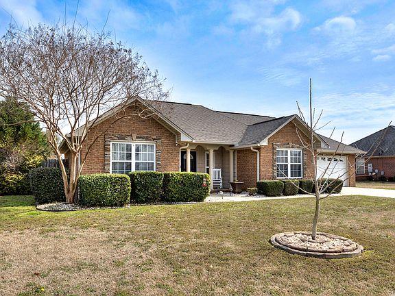 2nd image of 635 Ginhouse Dr