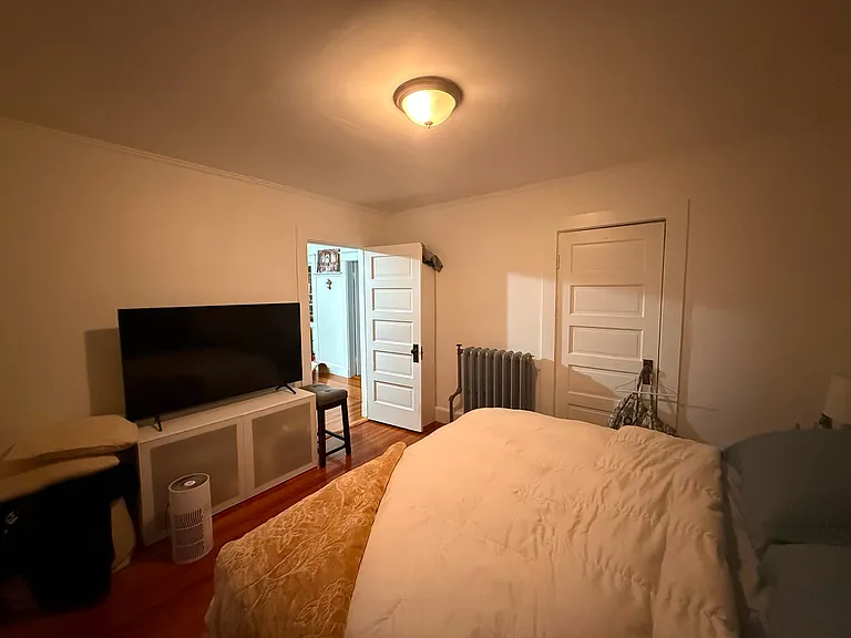 15 Hoyle St #3 — Photo 2