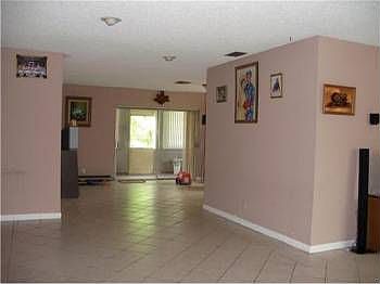 3rd image of 7805 NW 40th Ct