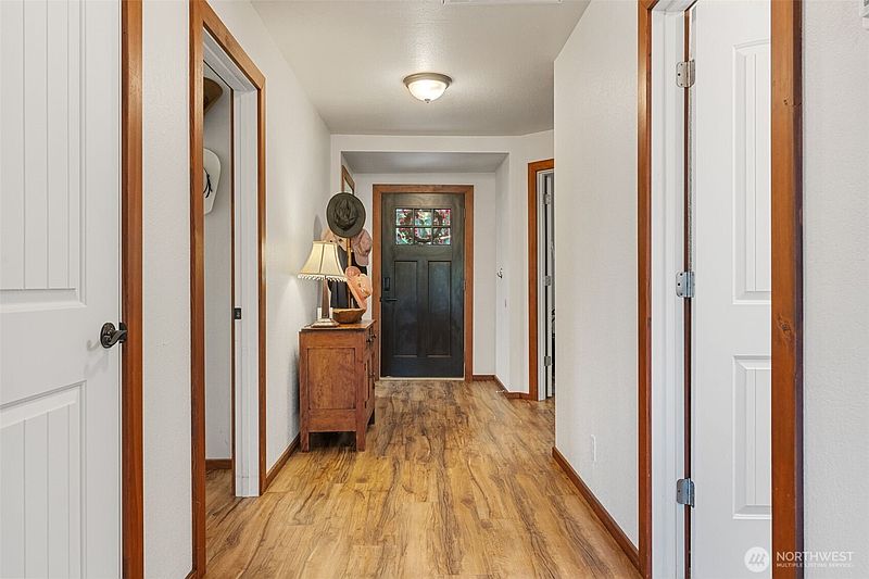 2nd image of 289 Curtis Hill Road