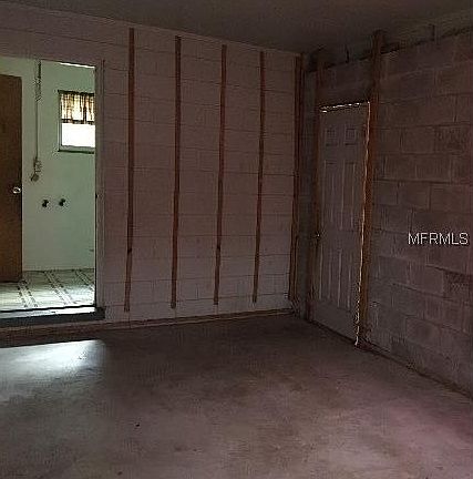 3rd image of 421 N 16th Ave