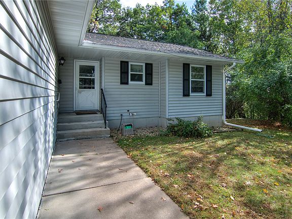 2nd image of 325 Paris Place