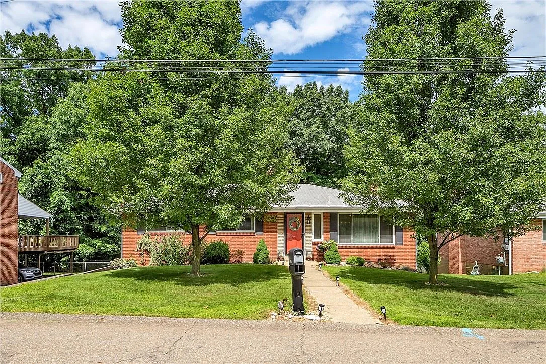 109 Morelli Dr photo 1