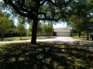 103 Woodland Ct, Springtown, TX 76082