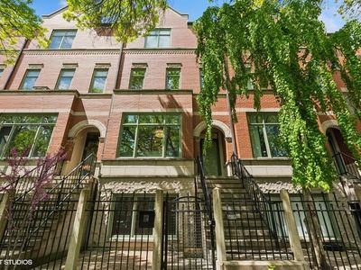 1412 S Prairie Ave, Chicago, IL, 60605