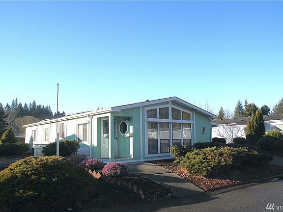 2nd image of 509 NW Silver Meadow Ln