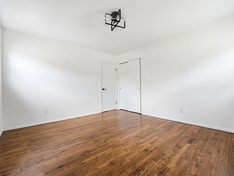 1207 S State St — Photo 14