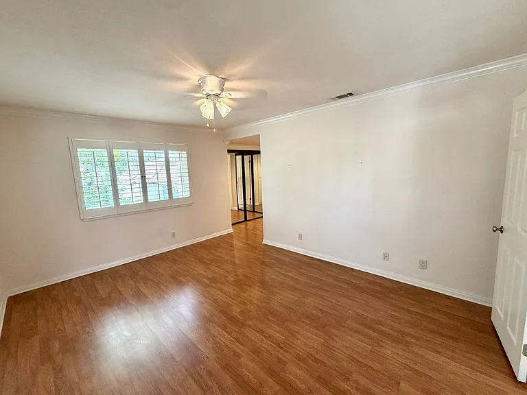 782 Danville Dr — Photo 8