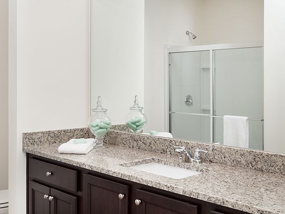 Europa Master Bath