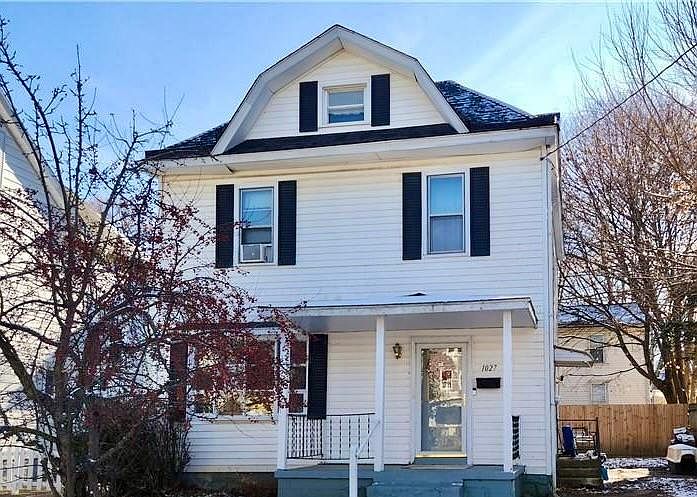 1st image of 1027 Brown Ave