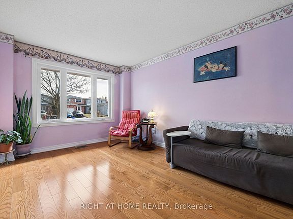 5th image of 183 Ravenscroft Rd